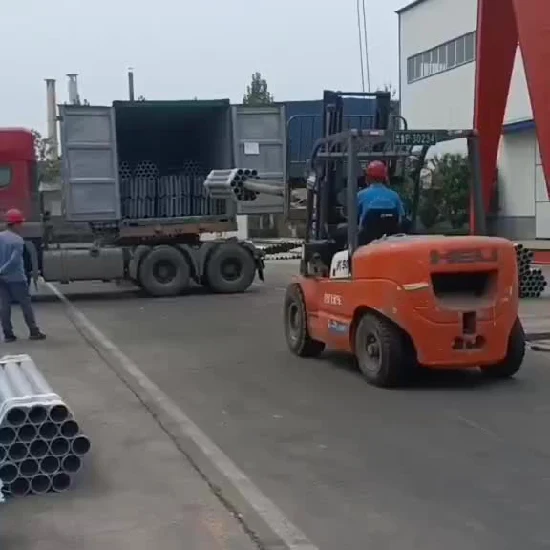 중국 제조 아연 도금 Z 모양 안전 충돌 장벽 강철 ​​난간 포스트